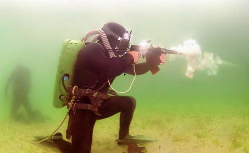 国产水下突击步枪视频,深海利器，水下作战新篇章
